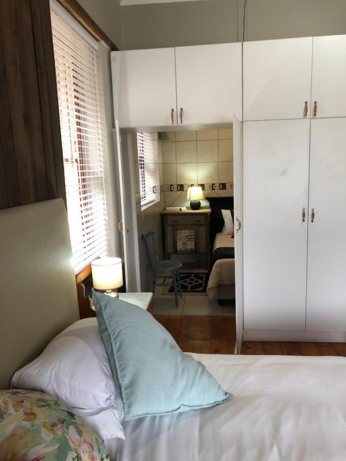 Above The Harbour Solar-powered Homestay Mossel Bay