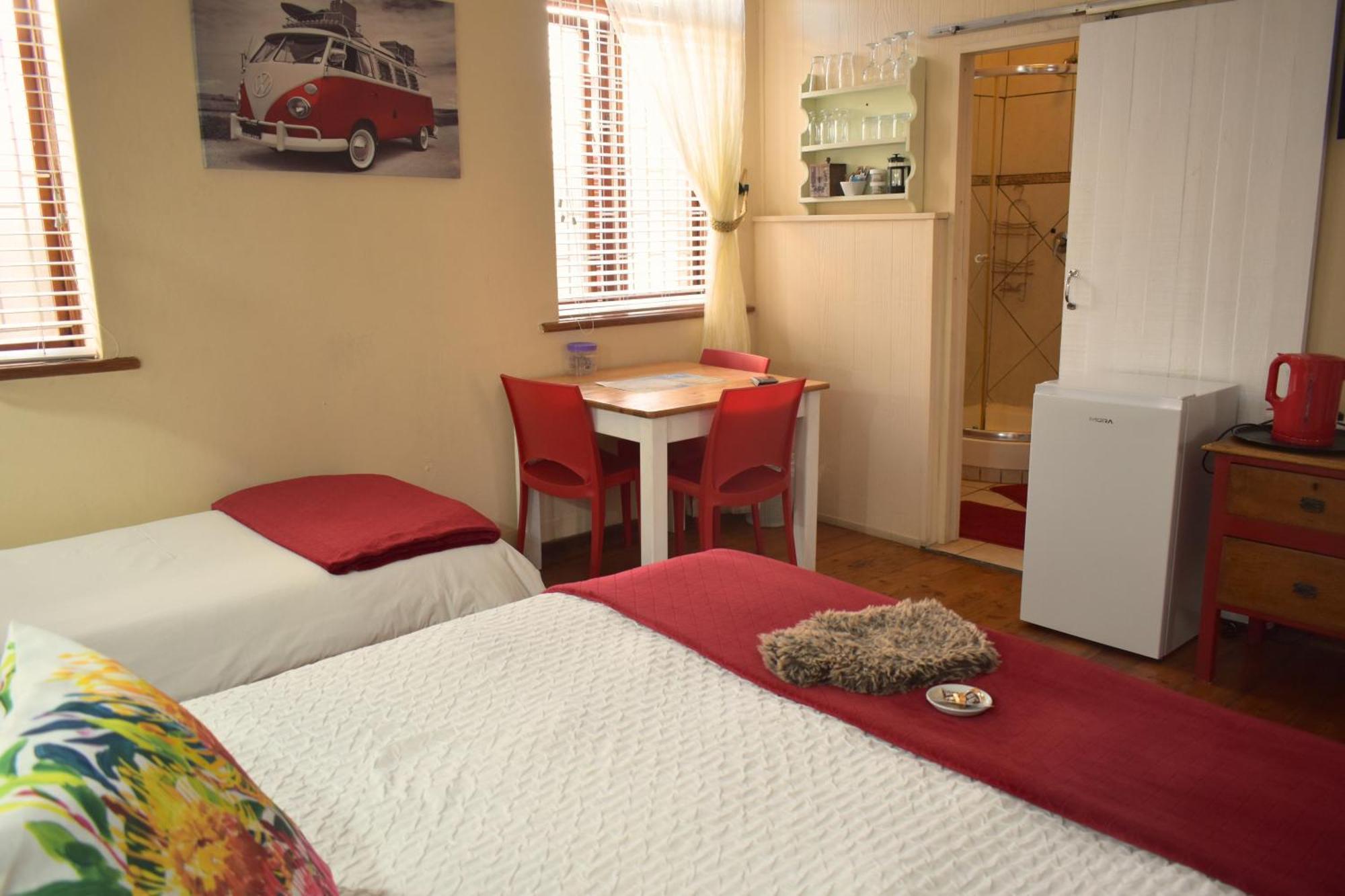 Above The Harbour Solar-powered Homestay Mossel Bay